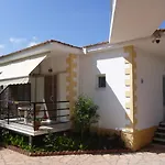Kostas Apartment *