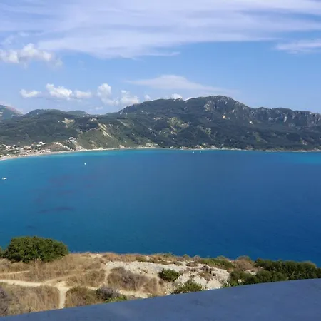 Kostas Apartamento Agios Georgios Pagon