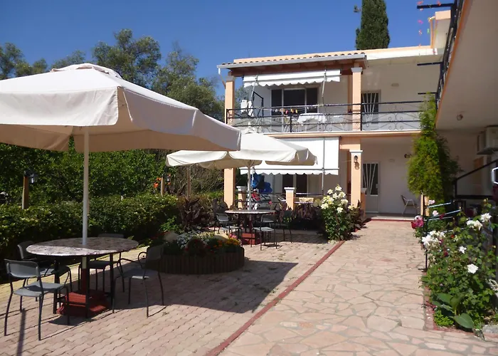 Kostas Appartement Agios Georgios Pagon