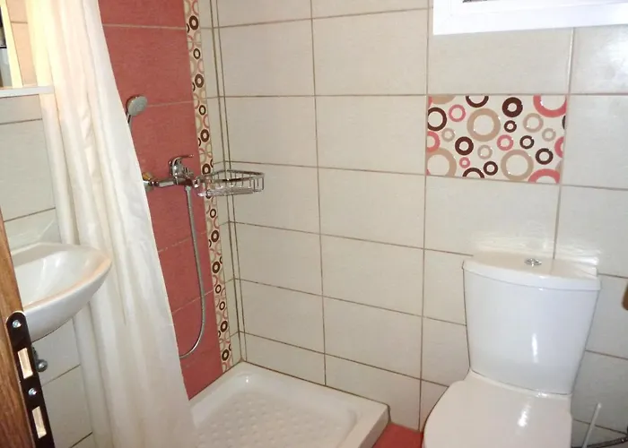 Kostas Appartement *