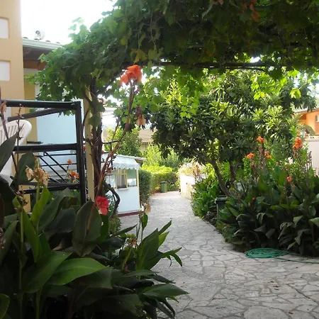 Appartement Kostas