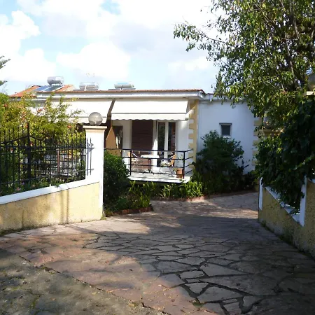 Apartamento Kostas Agios Georgios Pagon